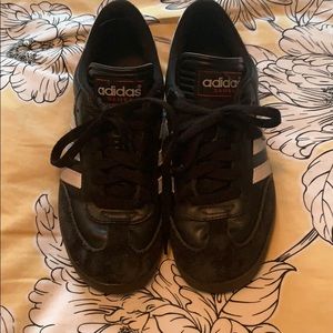 Adidas Samba kids size 4